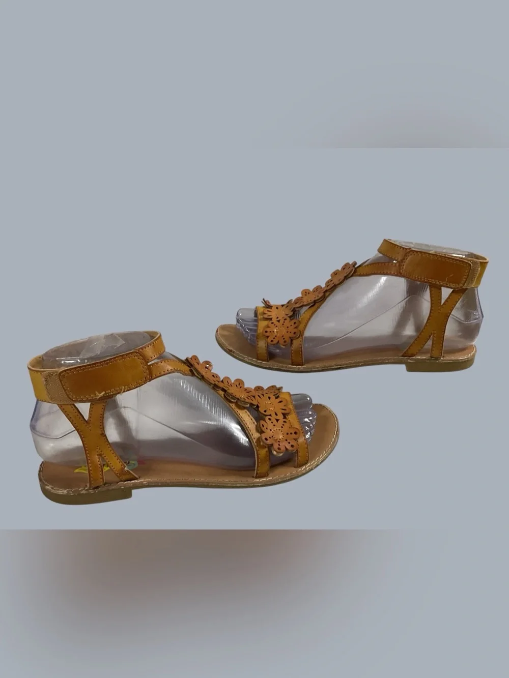 Rachel Shoes Big Girls Tan Floral T-Strap Leather Sandals Size 4